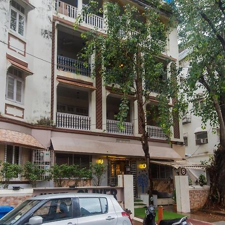 Hotel Oliver, Colaba Mumbai Exterior photo
